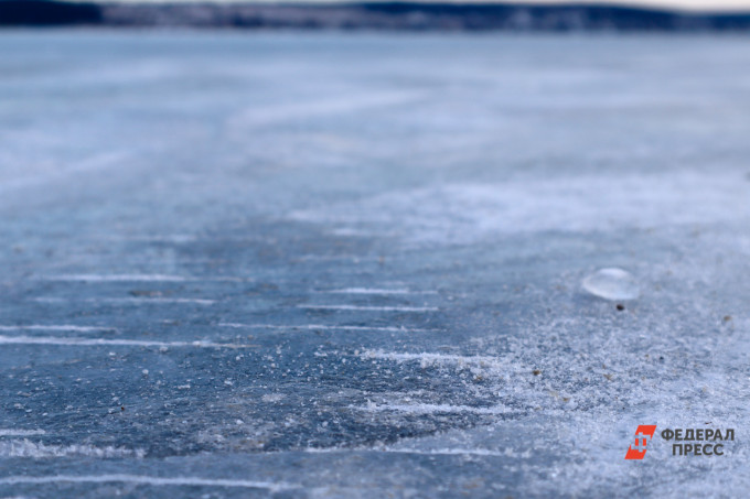 В Кургане в преддверии паводка распилят лед на Тоболе