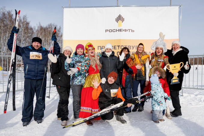 В Тюмени прошел масштабный лыжный забег «Роснефти»