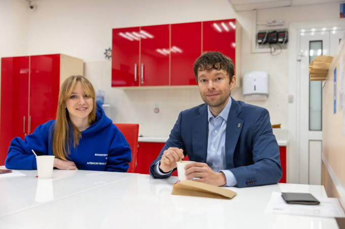 Алексей Вихарев привлек депутатов гордумы Екатеринбурга к акции по сдаче донорской крови