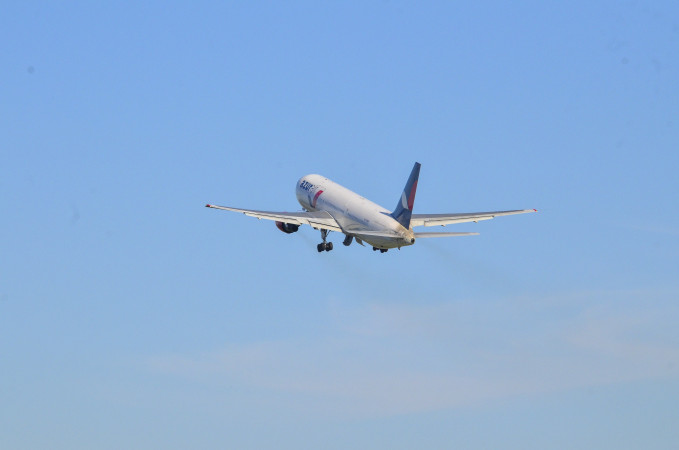 Из Екатеринбурга запустят прямые рейсы в город Шелкового пути