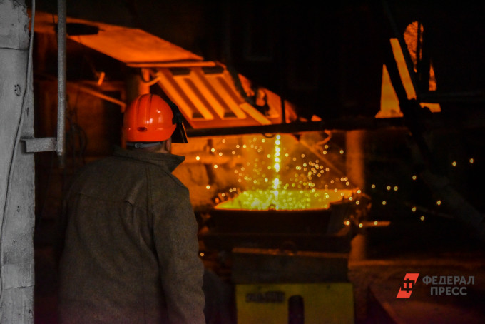 В Свердловской области назвали самую высокооплачиваемую сферу в промышленности