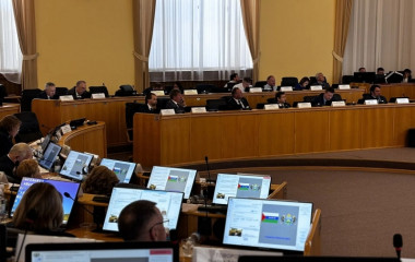 Депутаты Тюменской областной думы оценили работу губернатора Моора