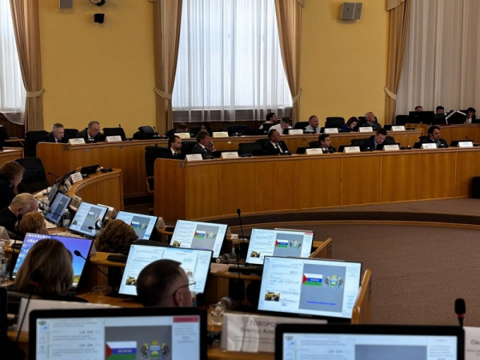 Депутаты Тюменской областной думы оценили работу губернатора Моора