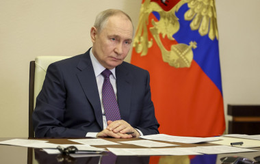 Президенту Путину рассказали о ситуации с паводками в Свердловской области