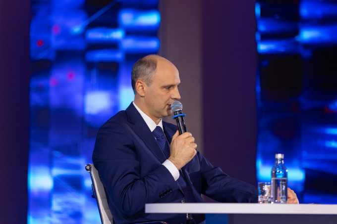 Паслер рассказал о судьбе наземного метро в Екатеринбурге
