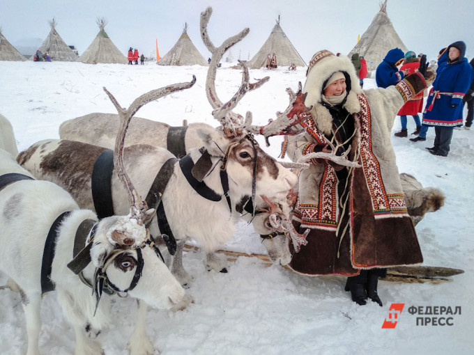 Кочевые народы ЯМАЛА отправляют детей на учёбу