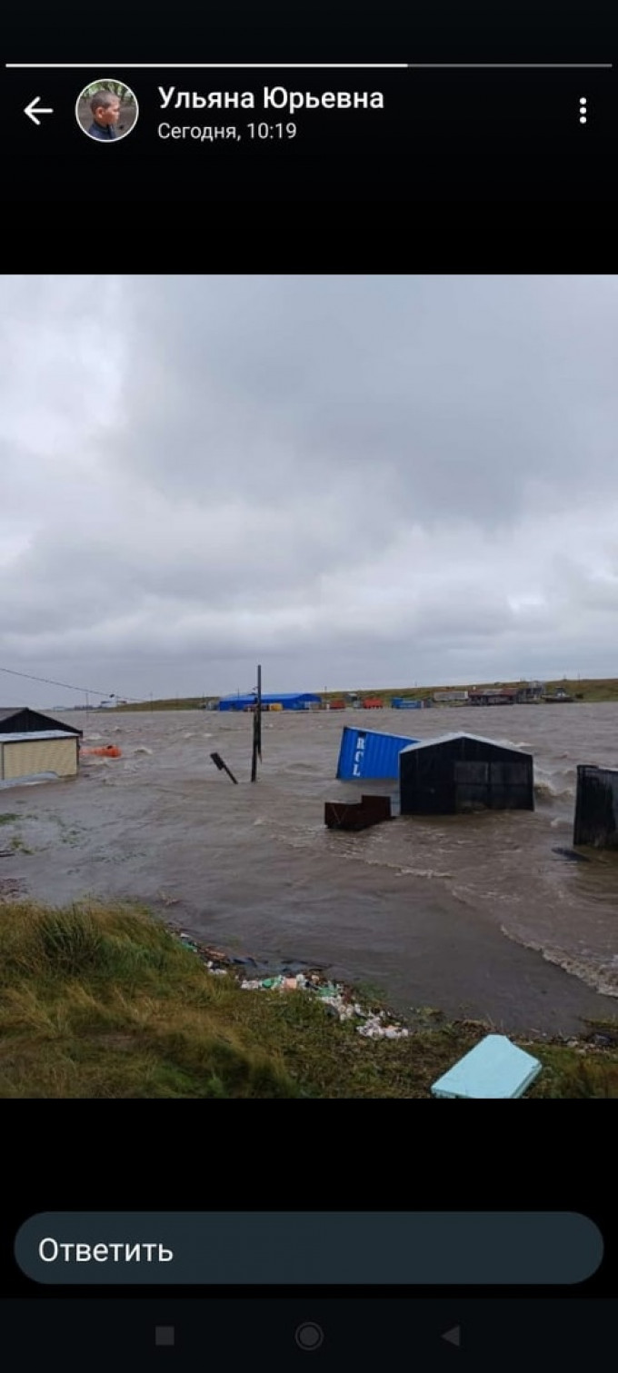 На Ямале река смывает село Гыда