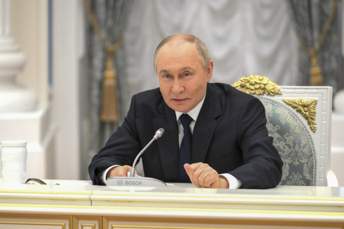 Путин отметил прорыв в транспорте Челябинска и Екатеринбурга на заседании Госсовета