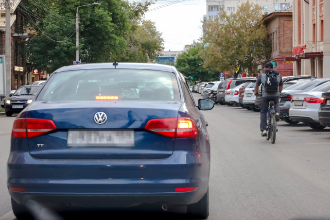 Покупка авто обернулась для екатеринбуржца штрафом в 1 млн рублей